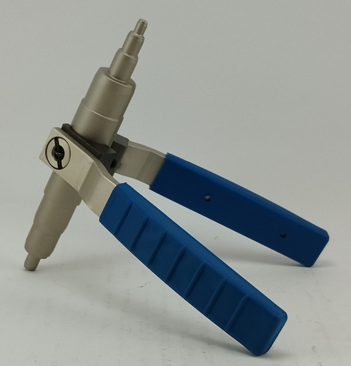 گشاد کن لوله دستی