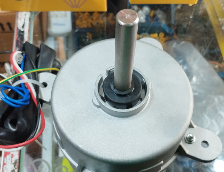 فن پنل بیرون