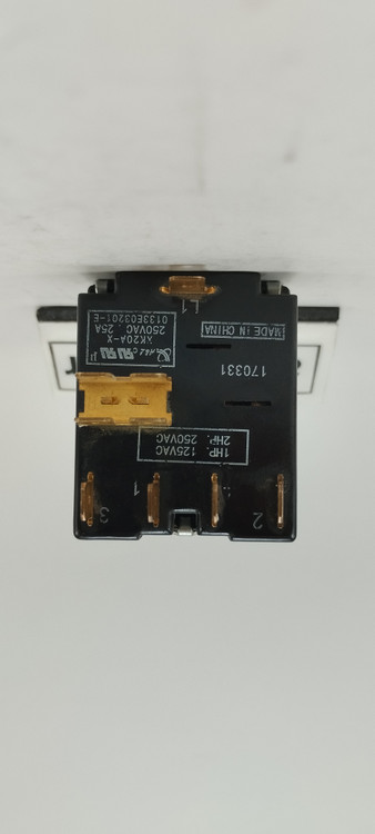 کلید سلکتوری کولر