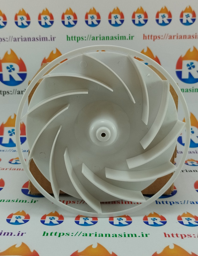 پروانه فن