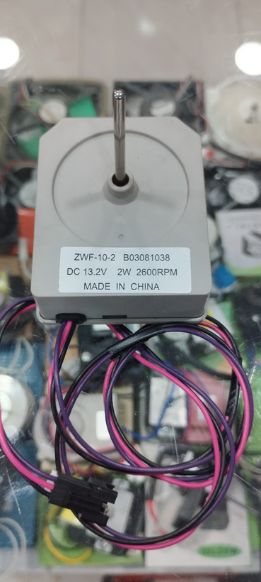 فن یخچال فریزر هایسنس